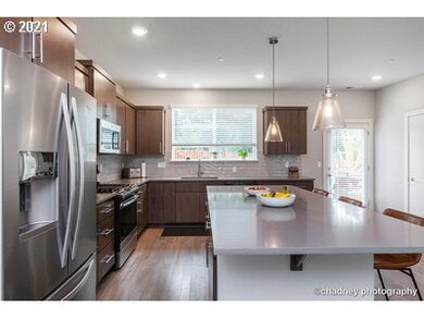 16796 SE Fox Glen Ct, Clackamas, OR 97015 - photo 4