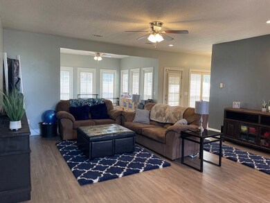 1600 Jimmy St, Adel, GA 31620 - photo 3