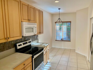 110 N Lakeshore Dr, Hypoluxo, FL 33462 - photo 3