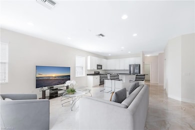 1945 Isla de Palma Cir, Naples, FL 34119 - photo 3