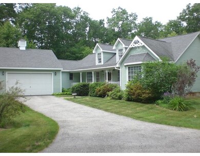 22 Sullivan Blvd, Oxford, MA 01540 - photo 2
