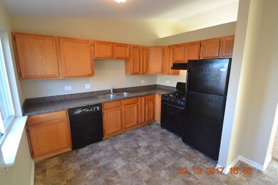 29 Washington Terrace, Waukegan, IL 60085 - photo 3