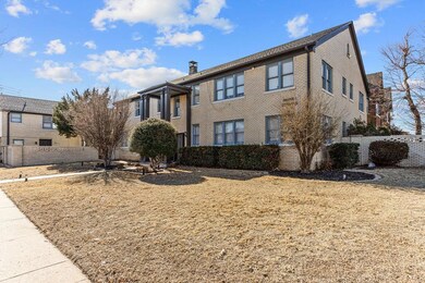 2419 N Harvey Ave unit 4, Oklahoma City, OK 73103 - photo 2