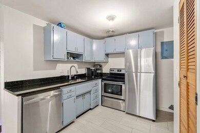 194 Lexington St unit 1, Watertown, MA 02472 - photo 6