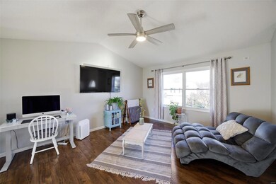 724 Copper Line Rd, Maryville, IL 62062 - photo 6