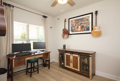 14CoolBreezeOffice