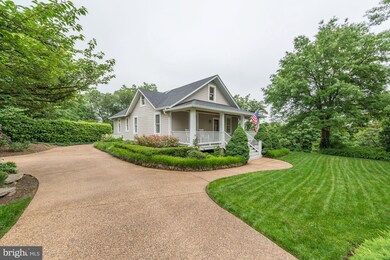 213 Longview Dr, Alexandria, VA 22314 - photo 4