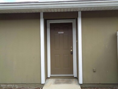 7710 Mordecai Ct, Jacksonville, FL 32210 - photo 3