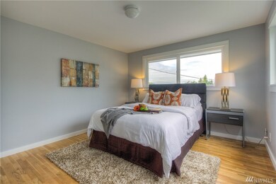 1030 Glen St, Edmonds, WA 98020 - photo 5