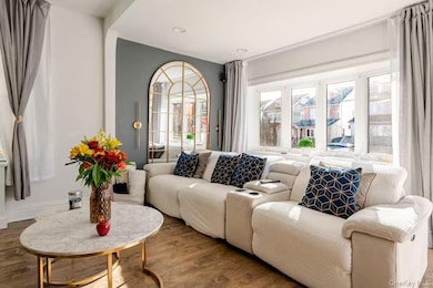 151-05 20th Rd, Flushing, NY 11357 - photo 4