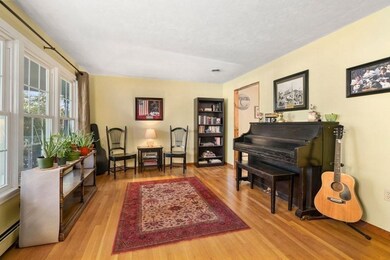 28 Pall Mall, East Walpole, MA 02032 - photo 5