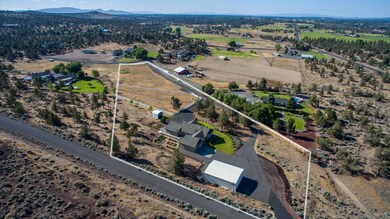 2889 NW Williams Loop Redmond-large-002-