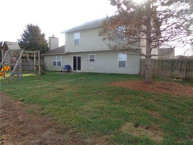 6080 E Pioneer Place, Columbus, IN 47203 - photo 5