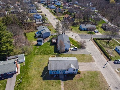 13 Mitris Blvd, Woonsocket, RI 02895 - photo 5