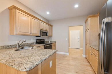 1960 NW 126th St, Clive, IA 50325 - photo 5