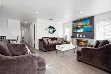 3472 Granite Ct, Rosamond, CA 93560 - photo 2