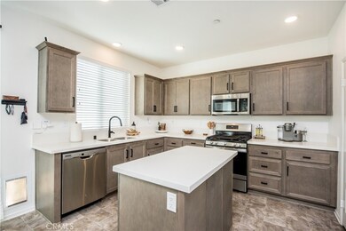 930 Keystone Way, Banning, CA 92220 - photo 2