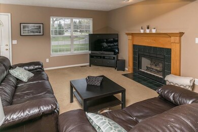 2286 Hickory Circle Dr, Howell, MI 48855 - photo 6