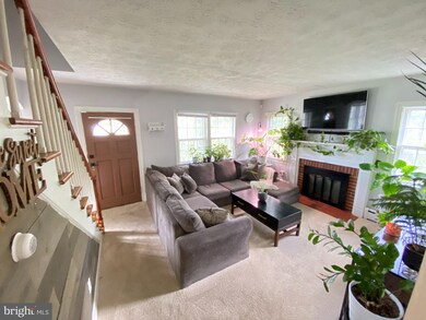 915 Park Ln, Front Royal, VA 22630 - photo 2