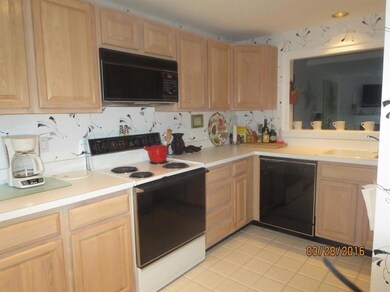 22 Hampton Ct, Mashpee, MA 02649 - photo 5