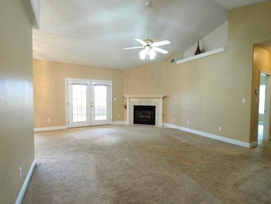 3336 Holt Cir, Pensacola, FL 32526 - photo 6