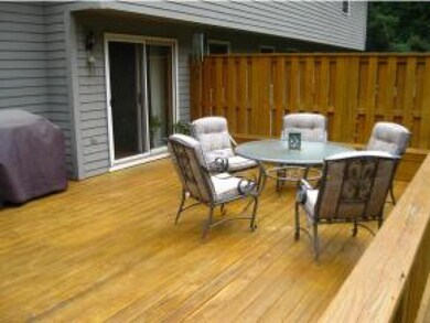 4 Carmel Dr unit B, Londonderry, NH 03053 - photo 4