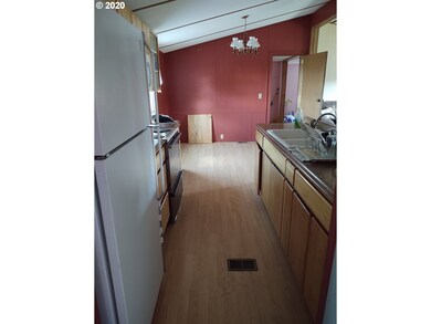 260 N Hwy 395, Long Creek, OR 97856 - photo 7