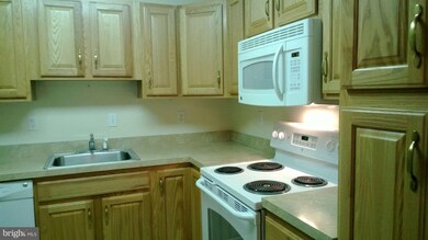 3240 Gleneagles Dr unit 1C, Silver Spring, MD 20906 - photo 3
