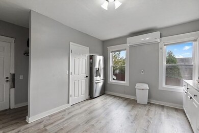 22 Fraternal Ave unit 3, Worcester, MA 01606 - photo 3