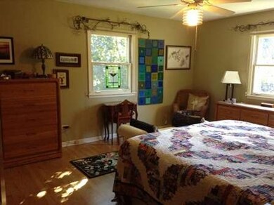 40 Bluebird Ln, Naperville, IL 60565 - photo 3