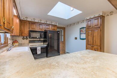 11 Eastview Dr, Sanford, ME 04073 - photo 4