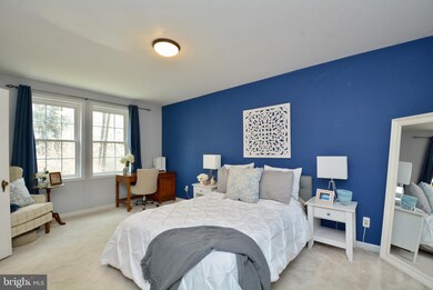 1909 N Rhodes St unit 22, Arlington, VA 22201 - photo 2