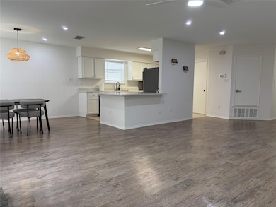 8402 Priest River Dr, Round Rock, TX 78681 - photo 5