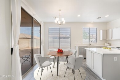 263 N Kimberlee Way, Chandler, AZ 85225 - photo 7