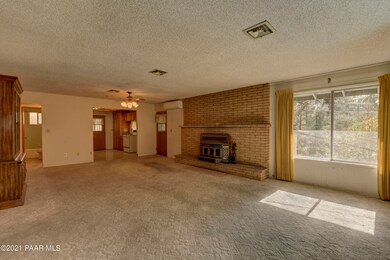 005_Living Room