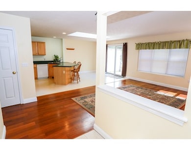 27 Meditation Ln unit 27, Lancaster, MA 01523 - photo 3