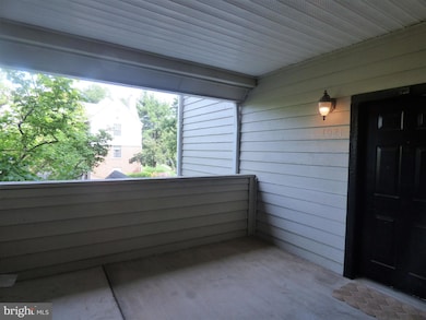 12163 Penderview Terrace unit 1021, Fairfax, VA 22033 - photo 4