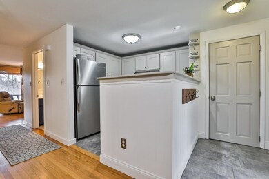 17 Silverton Dr unit U69, Nashua, NH 03062 - photo 7