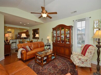 40 Summerfield Place, Flat Rock, NC 28731 - photo 5