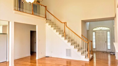 Oak hardwood accents