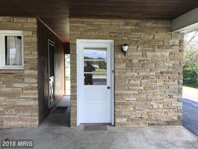 127 Warm Spring Rd, Chambersburg, PA 17202 - photo 5