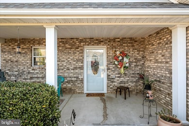 203 Crestwood Ln, Winchester, VA 22602 - photo 4