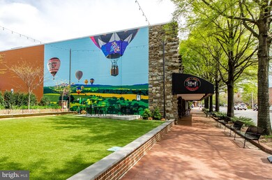 807 Fulton Ave, Falls Church, VA 22046 - photo 5