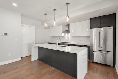 54 Pleasant St unit 4, Boston, MA 02125 - photo 2