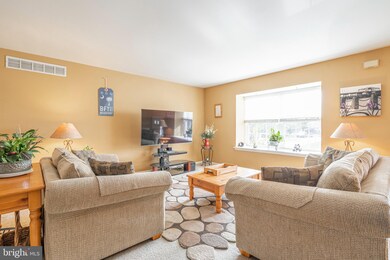 41 Cedar Ct, Royersford, PA 19468 - photo 4