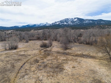 Views from the deck are unprecedented!  Enjoy the 