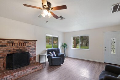 391 Branstetter Ln, Redding, CA 96001 - photo 5