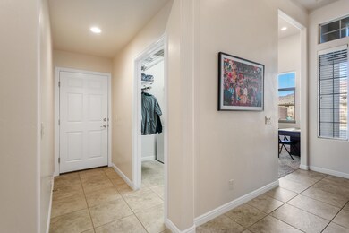 368_E_Desert_Rose_Way_MLS-5
