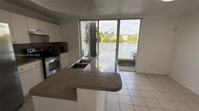 10589 SW 6th St unit 1106, Pembroke Pines, FL 33025 - photo 4