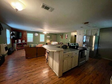 Kitchen/LR